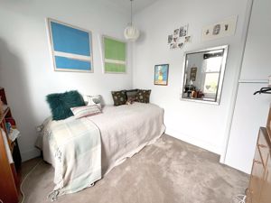 Photo 1- click for photo gallery